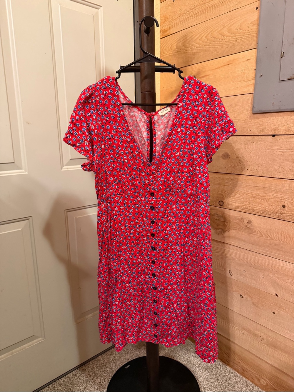 Short Red Floral Button-Front Mini Dress